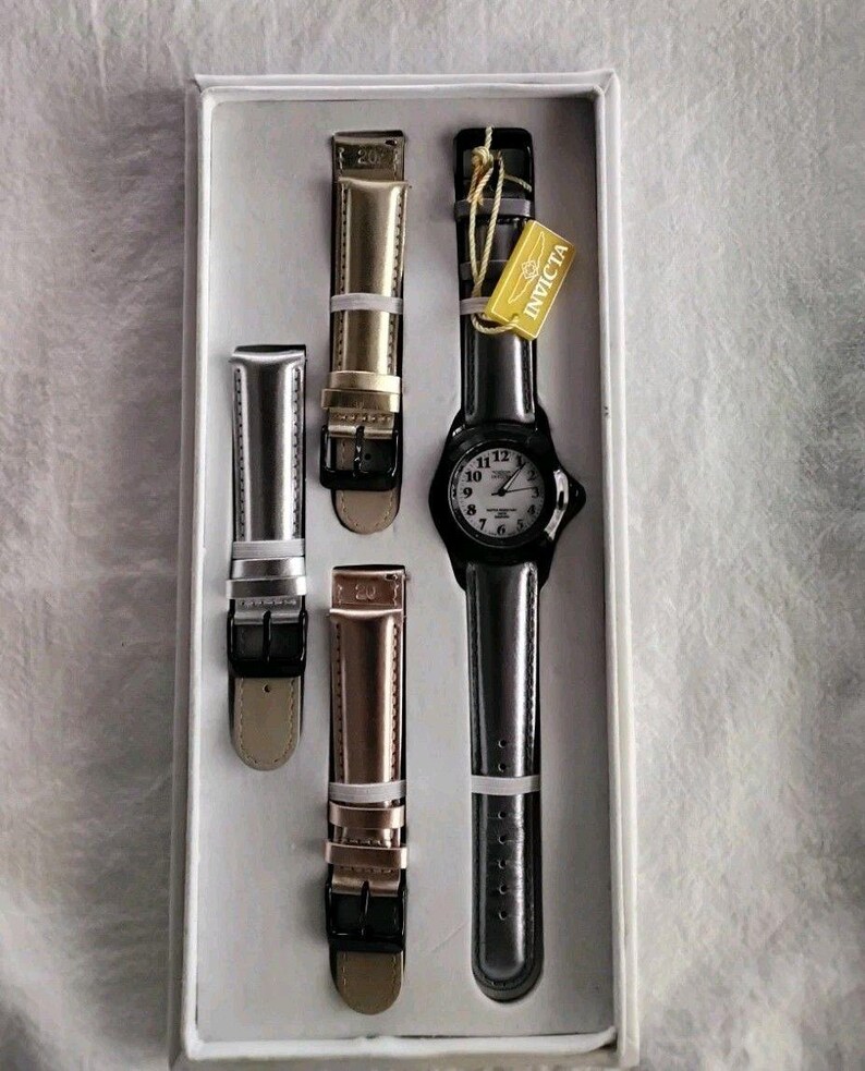 Vintage Invicta Watch Swiss Movement MOP Limited Edition Set Model 5107 image 6