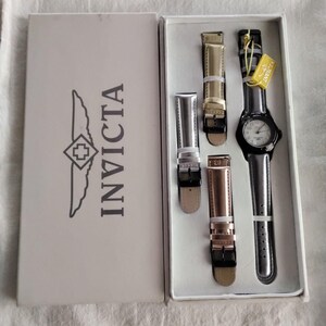Vintage Invicta Watch Swiss Movement MOP Limited Edition Set Model 5107 image 3