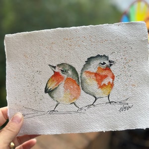 Tarjeta postal de petirrojo: pájaro navideño festivo, tarjeta navideña, tarjeta con arte ilustrado de Navidad botánica