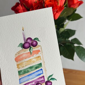 Biglietto di compleanno originale dipinto a mano, biglietto acquerello, torta arcobaleno