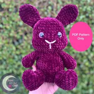 PATTERN ONLY. Crochet Chubby Cheek Sitting Bunny. Standing Body. Low Sew Crochet Pattern. PDF Instant Downloadable Pattern