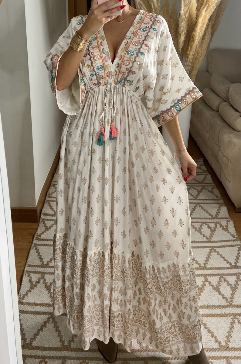 Maxi-Boho-Kleid, Kleid weiß, Bohemian-Kleid, Vintage-Boho-Kleid, Boho-Kleid für Frauen, Schnittmuster, Hochzeits-Boho-Kleid, Boho-Kleid. Bild 3
