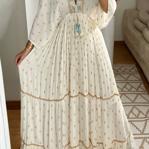 Maxi-Boho-Kleid, Kleid weiß, Bohemian-Kleid, Vintage-Boho-Kleid, Boho-Kleid für Frauen, Schnittmuster, Hochzeits-Boho-Kleid, Boho-Kleid. Bild 8