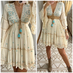 Mini robe boho, robe blanche, robe bohème, robe de mariée boho, robe en dentelle, robe boho, boho kleid, robe de mariée boho, robes boho femmes image 1