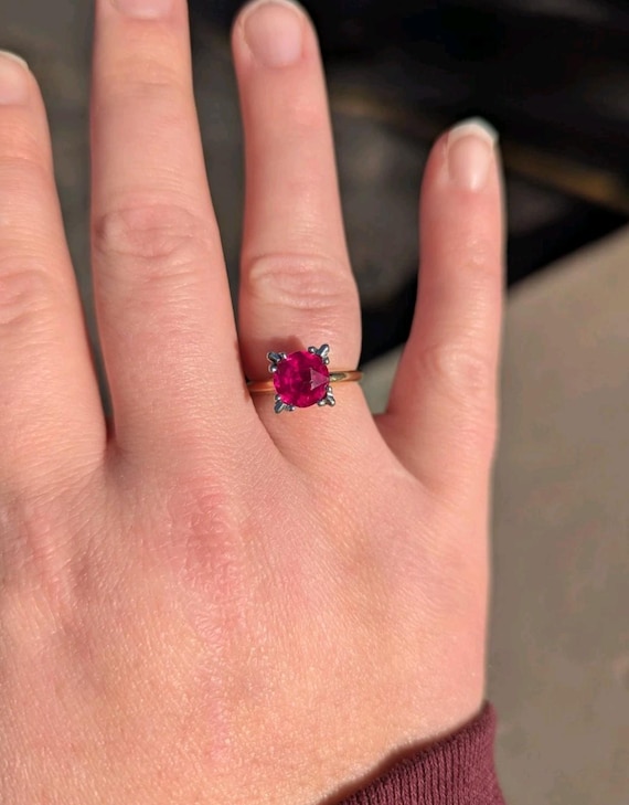 Vintage solitaire large ruby ring - image 10