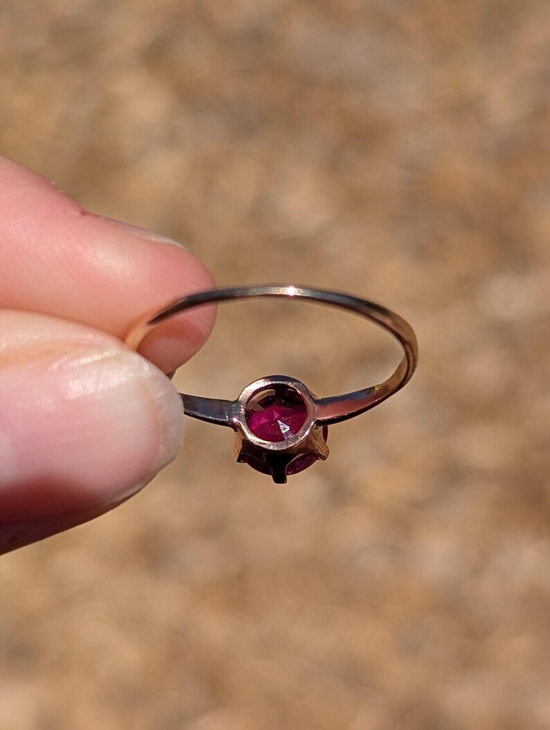 Minimalist Contemporary Pigeon Blood Ruby Ring - Etsy UK