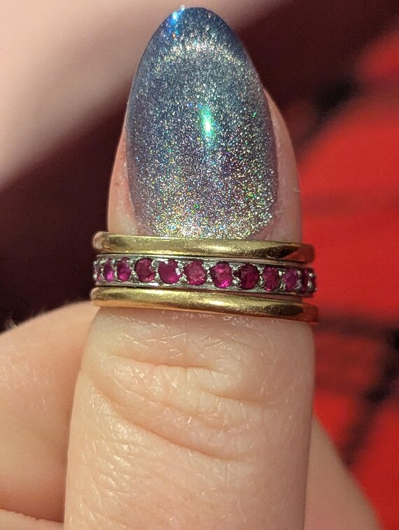 Edwardian hand cut ruby eternity ring - image 5