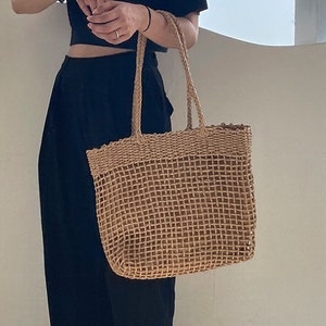 Natural Woven Beach Tote | Wicker Shoulder Bag with Cotton Drawstring Lining | Large Capacity Straw Bag