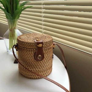 Rattan Bucket Crossbody Handbag | Straw Bucket Purse | Vegan Leather Button