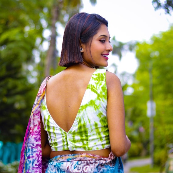 Green White Sleeveless Blouse Tie and Die V Neck, Sleeveless blouse, Saree  Blouse , Cotton Blouse , Stitched Blouse , Readymade Blouse