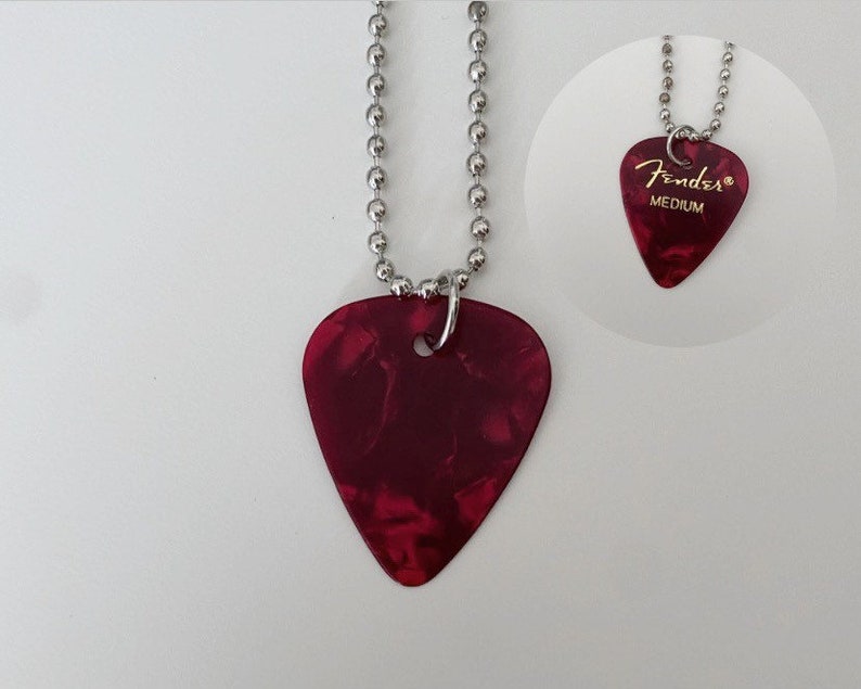 Eddie Munson Guitar Pick Necklace Etsy New Zealand