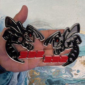 Fender Badges Hornet Emblem Bee Mirror Silver with Red Eye | 2 BADGES | Angry Aggressive Car Badge