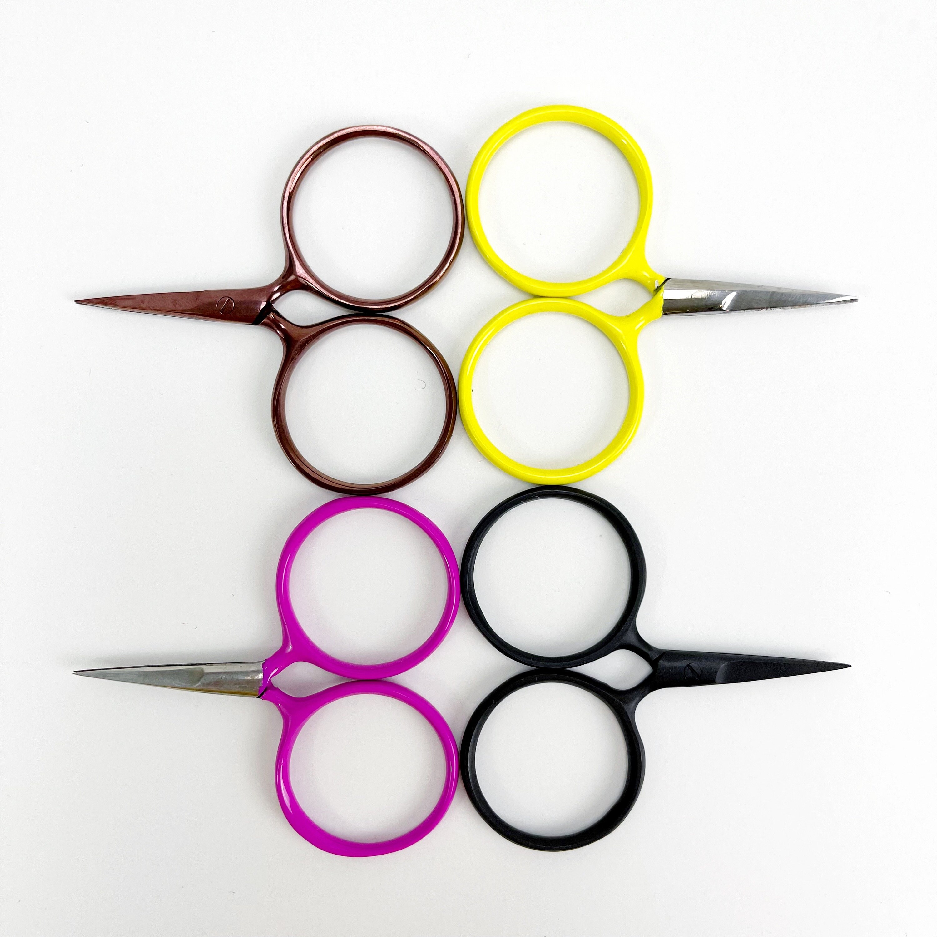 Small Black Embroidery Scissors With Round Circular Handles