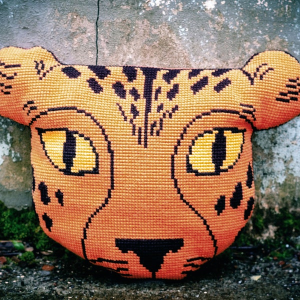 Cheetah Stamped Cross Stitch Kit by Vervaco, Cheetah Pillow Kit, Kids Pillow, DIY Pillow, Craft Kit