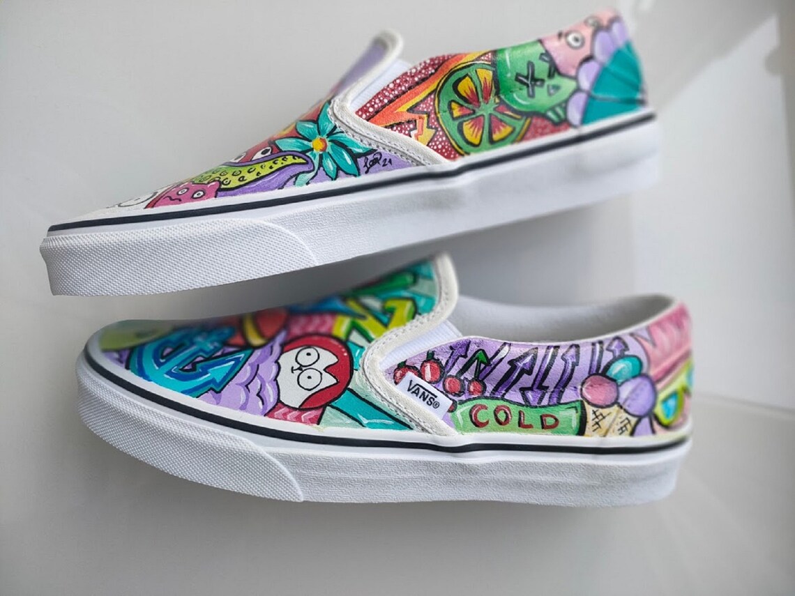 Custom Sneaker Vans Comic Doodle Style 100% handpainted | Etsy