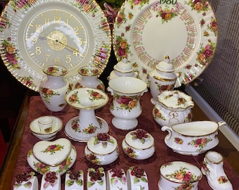 ROYAL ALBERT Old Country Roses Clock,1980 First Edition Calendar,Pill Box,Candlestick Holder,Trinkets,Ornaments
