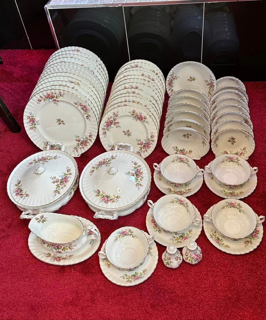 Royal Albert Moss Rose Dinner Plates,salad Plates,soup Coupes,cereals