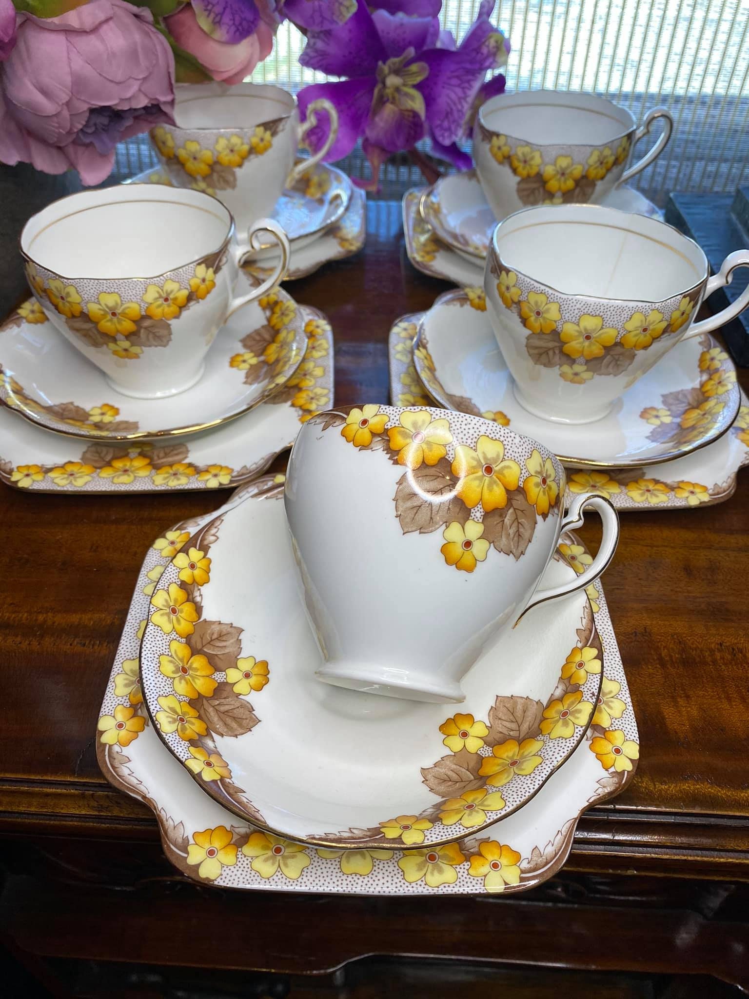 Large cups tea set 5 trios caversham one cup got hair line