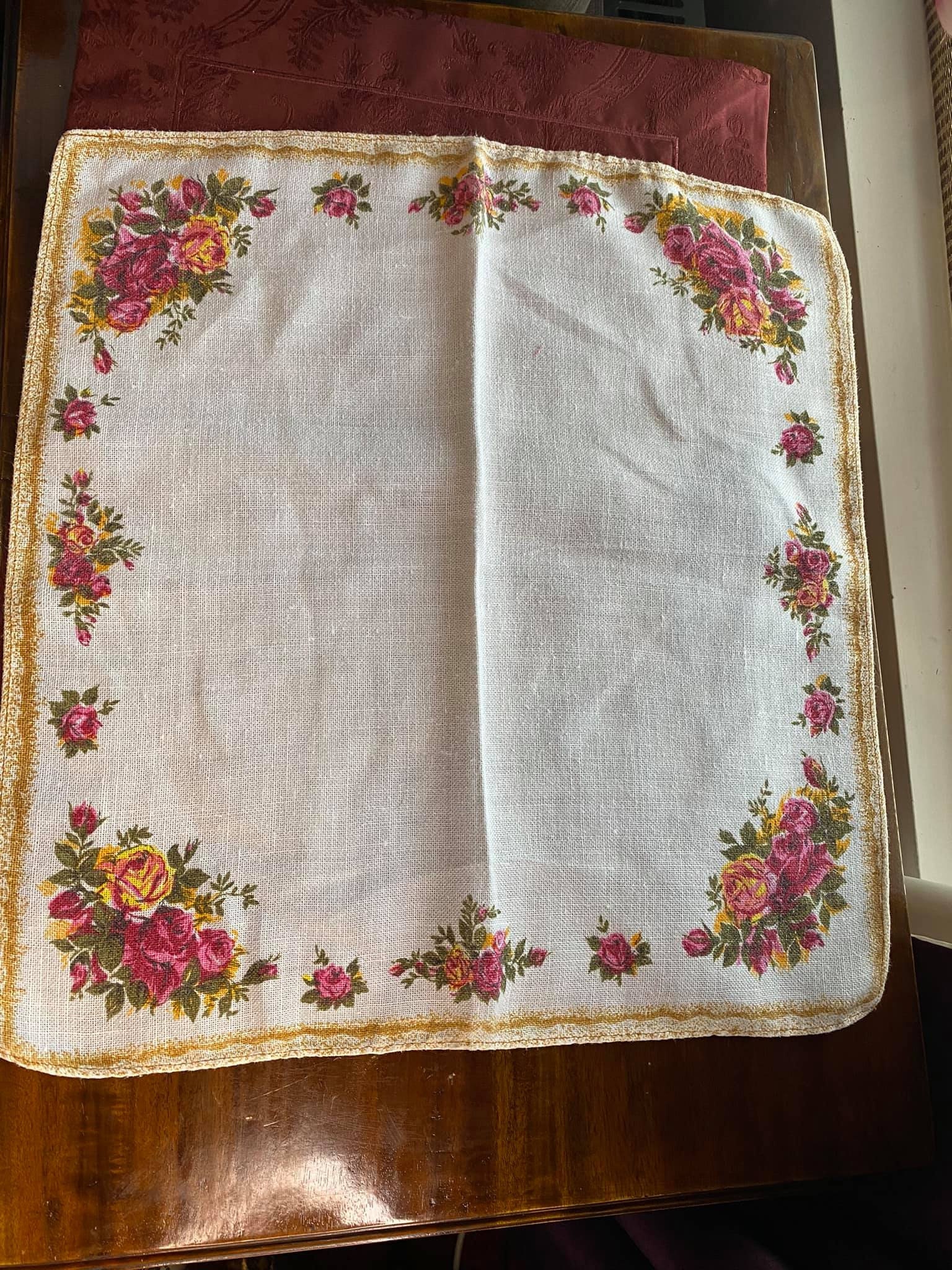 Royal Albert Old Country Roses Pattern Napkins. 2 Different - Etsy UK