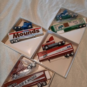 Diecast Sattelzugmaschinen der Firma WINROSS, Mounds, Aeromax 120, Wilber H. Wagner, Das Awkscht Fescht
