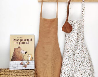 Kitchen apron for children handmade in double cotton gauze it is as beautiful as practical.