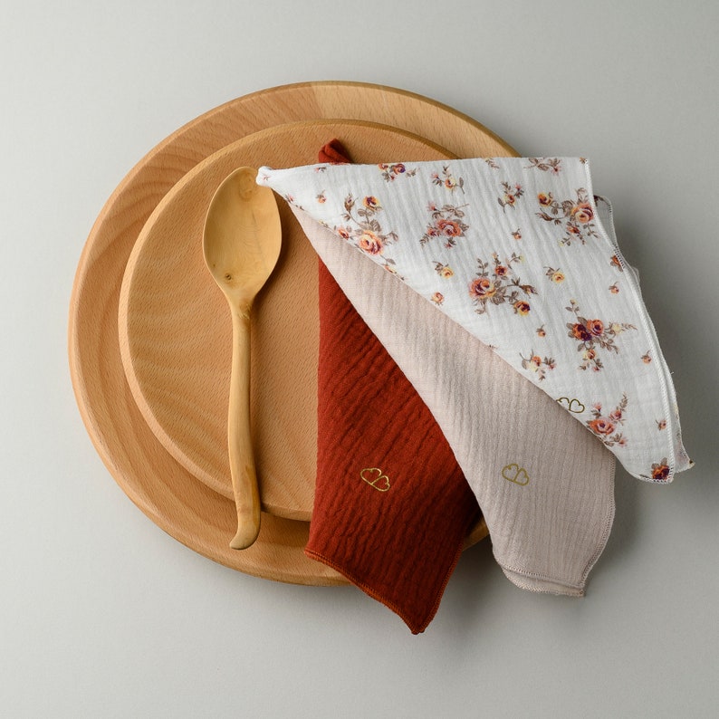 Serviette de table douce en double gaze de coton en lot de 3 serviettes panachées image 7