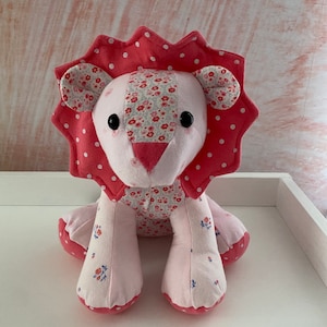 Memory Lion Keepsake Cuddly