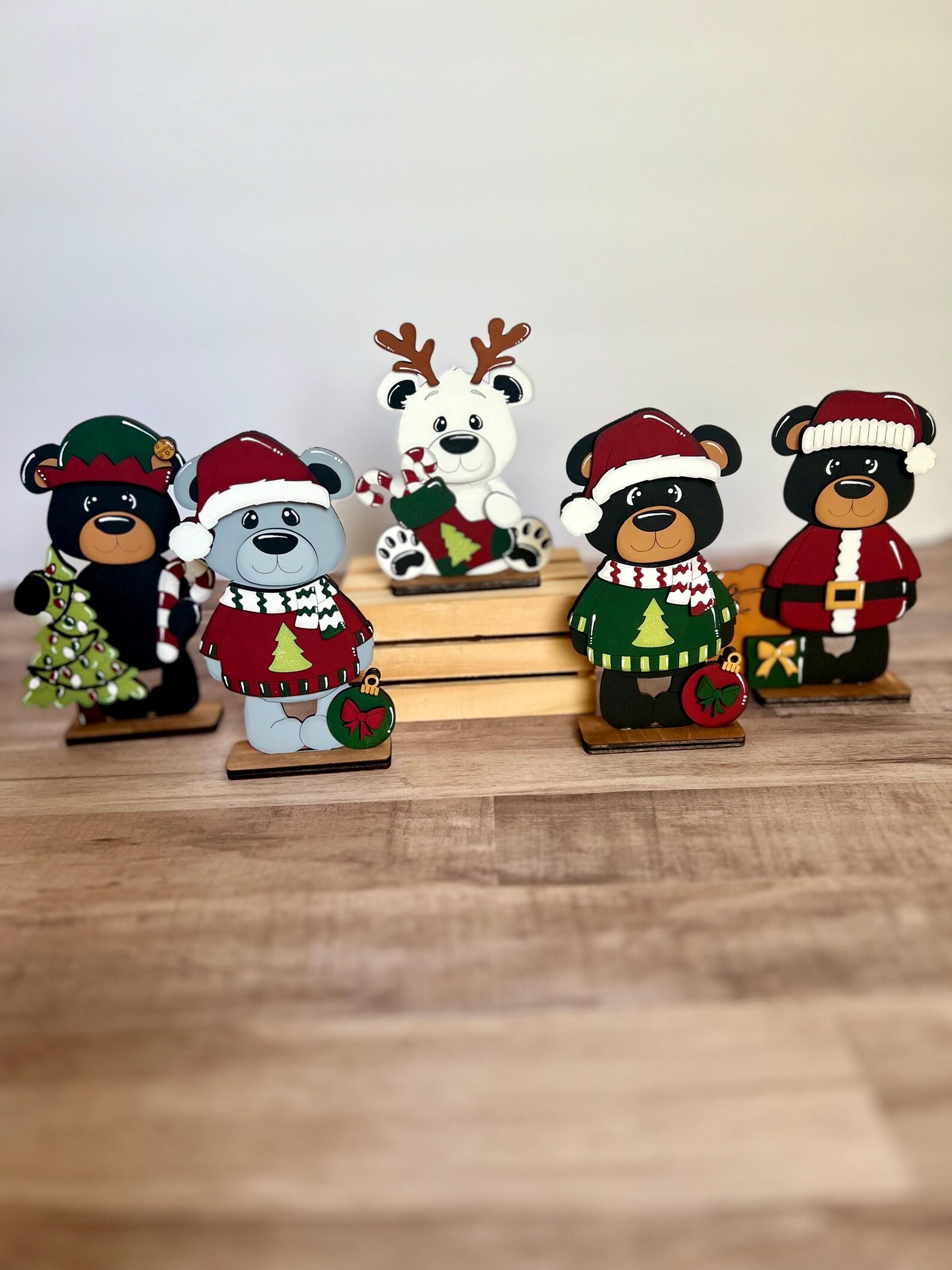 Wood Christmas Bears, Holiday Decoration, Rustic Farmhouse Decor