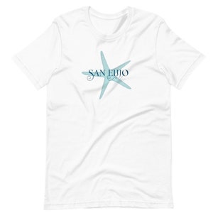 Peut inclure: T-shirt blanc avec une étoile de mer bleue et le texte "SAN EIJIO" en bleu.