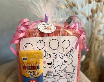 Coloring piñata, choice of theme, personalized with name, choice of color, creative, wooden stick and crayon included, birthday activity