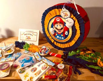 Piñata GARNIE Super Mario Bros, personalizzata, sacchetti di caramelle e giocattoli personalizzati con nome ed età, bastoncino di legno, compleanno per bambini