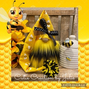 Bee Gnome, Summer Gnome, Tomte, Nisse, Scandinavian, Tiered Tray Decor, Bee Decoration
