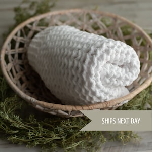 Handmade baby blanket, chunky knit, ready to ship - White