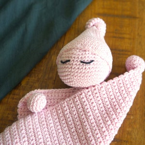 Pink crocheted cuddly toy - baby cuddly toy pink - baby shower gift pink cuddly toy - newborn gift pink cuddly toy - soft baby pink cuddly toy