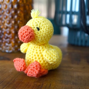 Little yellow duck cuddly toy - cute yellow duck baby cuddly toy - crocheted duck doll - baby shower gift duck - animal cuddly toy
