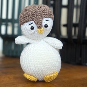 Crocheted penguin cuddly toy - small penguin cuddly toy - baby cuddly toy - gift for baby - baby shower gift cuddly toy - animal cuddly toy