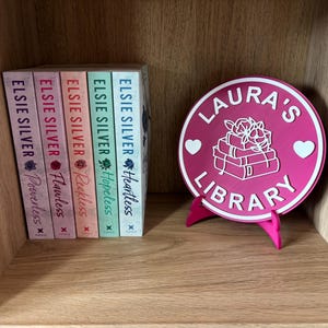 Personalisiertes Namensschild für die Bibliothek - Bücherregal - Bücherwurm - Buchdekor - Lesen - Leser