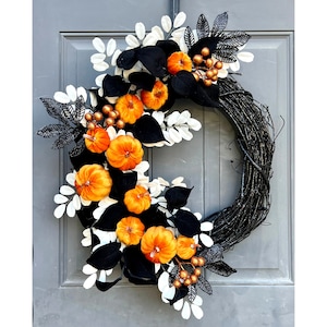 Glam Halloween Pumpkin Wreath: Velvet, Floral, Orange, Black & White