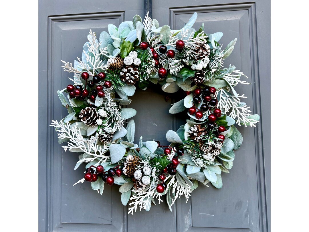 Winter Lamb's Ear Wreath: Snowy Pinecones and Red Berries - Etsy