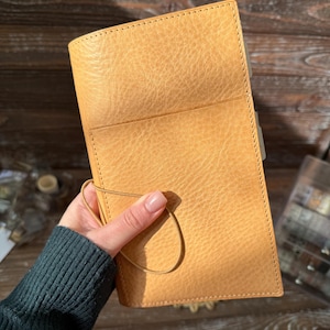 Veg tan leather cover for Common Planner Notebook from SterlingInk, B6 slim, Standard N1, Weeks N2, Pocket, Passport, Travelers Notebook 025