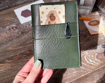 Veg tan leather cover for Common Planner Notebook from SterlingInk, B6 slim, Standard N1, Weeks N2, Pocket, Passport, Travelers Notebook 025
