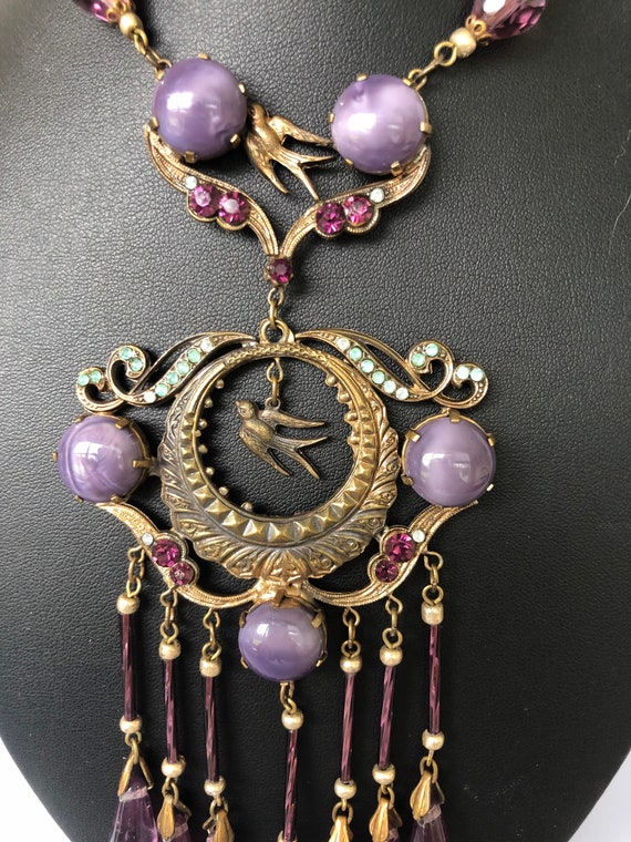 Beautiful Bird-Themed Antique Brass and Purple Gl… - image 4