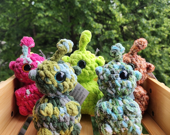 Alien Plushie, Crochet Alien Plush