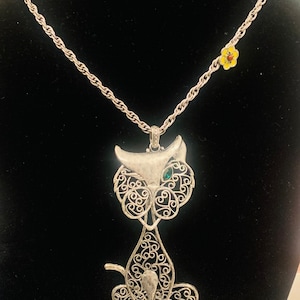 Cat green eye Lucky Brand necklace