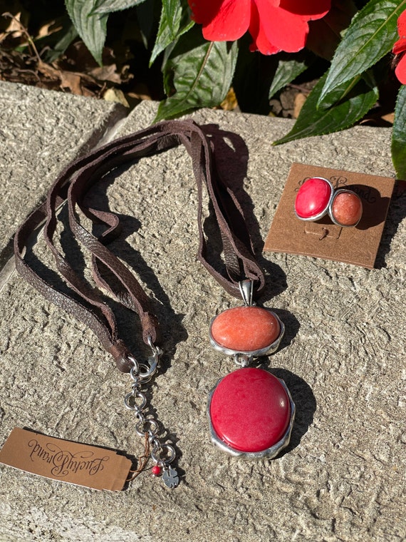 Red /peach stone silver set - image 5