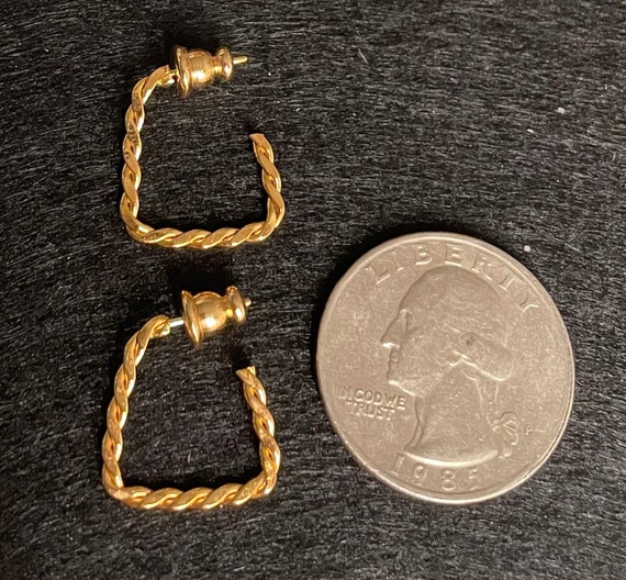 Trifari gold plated twist triangle hoops earrings - image 3