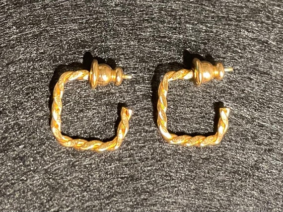 Trifari gold plated mini square twist hoops earri… - image 1