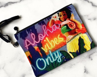 aloha vibes only womens wristlet pouch, zippered wristlet for phone and wallet, galentines day gift for best friend, Hawaiian gifts for her