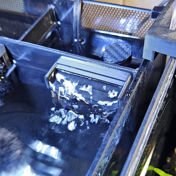 Fluval Spec & Evo III en V waterregelventiel en sproeibeugel.