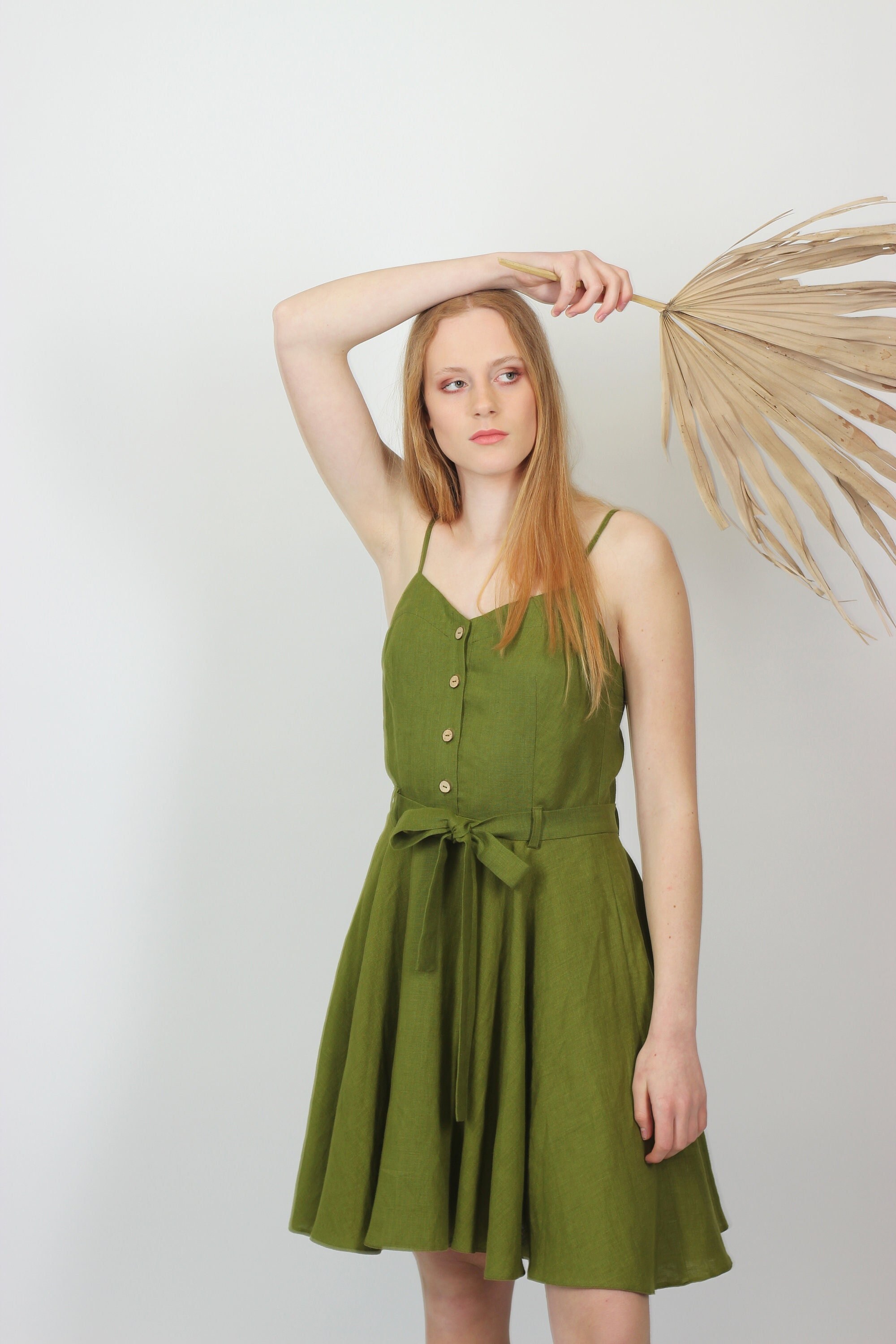 green emerald velvet dress A-Line Knee Length Chiffon Graduation Dresses COCOMELODY CS0536, Burgundy main image 0